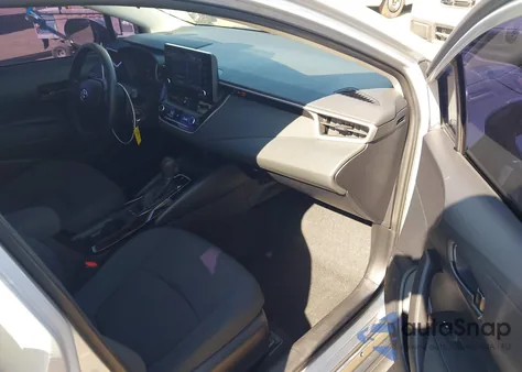 2022 Toyota Corolla Le z USA, uszkodzony, nr VIN 5YFEPMAE4NP292736